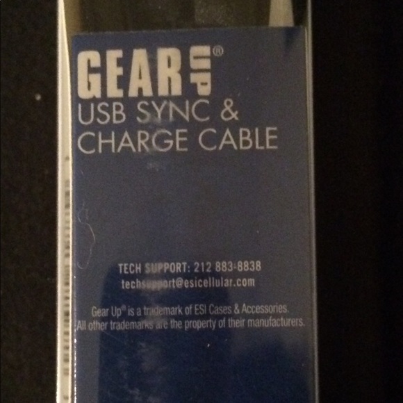 GEAR UP USB Sync & Charge Cable for Android Phones - Picture 3 of 4